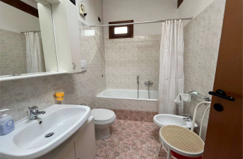 Grado, 5 Bedrooms Bedrooms, ,2 BathroomsBathrooms,Byt,Na Predaj,1633