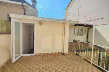 Grado, 6 Bedrooms Bedrooms, ,3 BathroomsBathrooms,Vila / dom,Na Predaj,1635