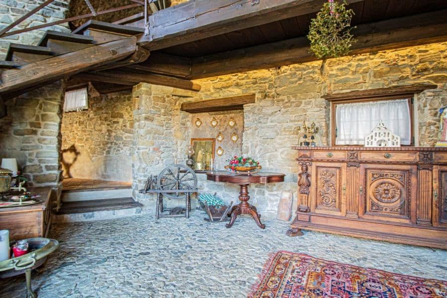 Cormons, 5 Bedrooms Bedrooms, ,2 BathroomsBathrooms,Vila / dom,Na Predaj,1676
