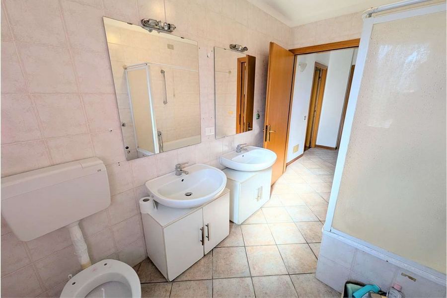 Terzo di Aquileia, 5 Bedrooms Bedrooms, ,2 BathroomsBathrooms,Byt,Na Predaj,1695