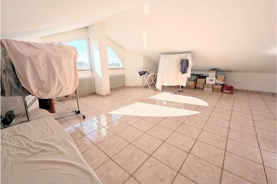 Terzo di Aquileia, 5 Bedrooms Bedrooms, ,2 BathroomsBathrooms,Byt,Na Predaj,1695